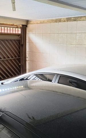 Casa à venda com 120m², 3 quartos e 2 vagas Casa à venda com 120m², 3 quartos e 2 vagasGaragem