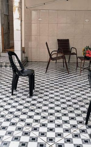 Casa à venda com 120m², 3 quartos e 2 vagas Casa à venda com 120m², 3 quartos e 2 vagasÁrea Externa