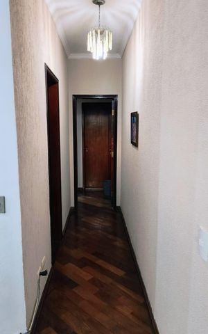 Casa à venda com 120m², 3 quartos e 2 vagas Casa à venda com 120m², 3 quartos e 2 vagasCorredor