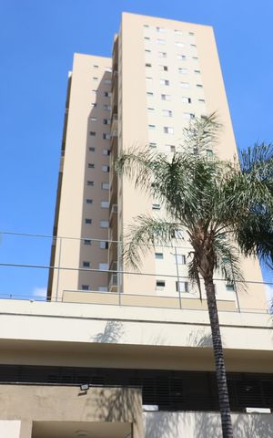 Apartamento para alugar com 55m², 2 quartos e 1 vagaFachada