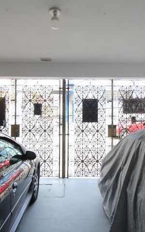 Casa à venda com 316m², 4 quartos e 2 vagasGaragem