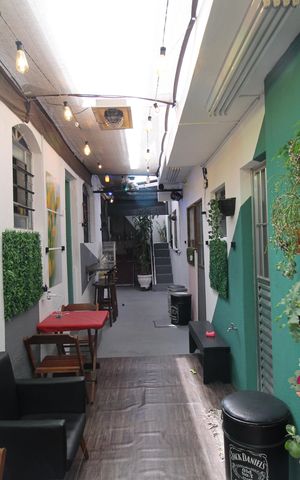 Casa à venda com 316m², 4 quartos e 2 vagasCorredor