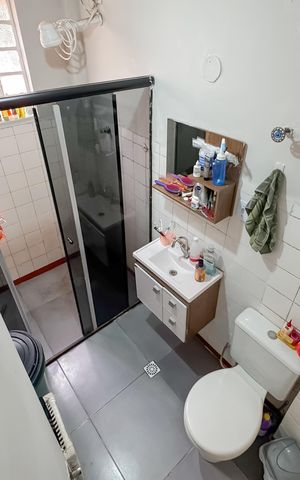 Apartamento à venda com 55m², 1 quarto e sem vaga Apartamento à venda com 55m², 1 quarto e sem vagaBanheiro Social