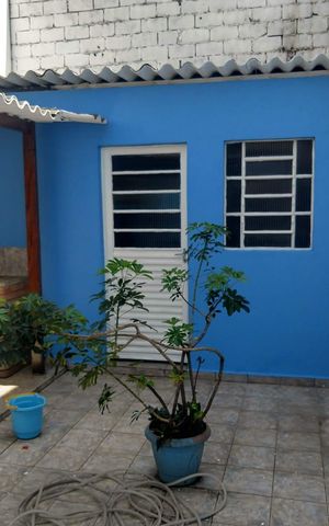 Casa à venda com 92m², 3 quartos e 2 vagas Casa à venda com 92m², 3 quartos e 2 vagasÁrea Externa