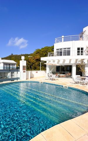 Apartamento para alugar com 250m², 4 quartos e 2 vagasÁrea comum - Piscina