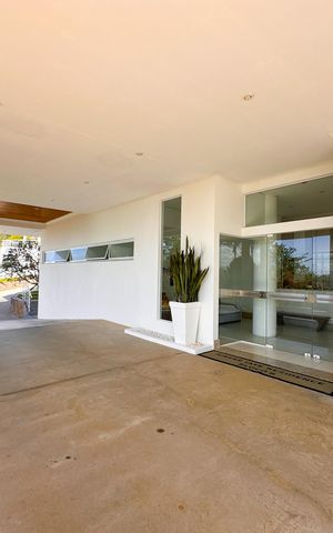 Apartamento para alugar com 250m², 4 quartos e 2 vagasEntrada