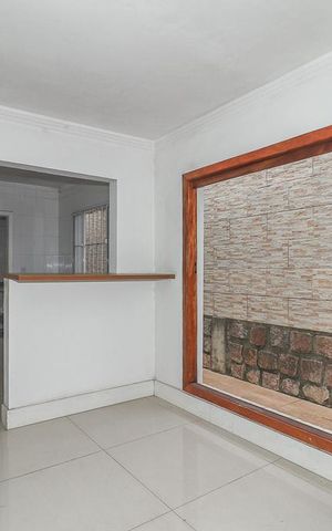Casa à venda com 150m², 3 quartos e 4 vagasSala