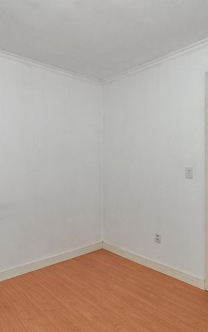 Casa à venda com 150m², 3 quartos e 4 vagas Suíte 2