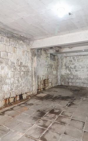 Casa à venda com 150m², 3 quartos e 4 vagasGaragem