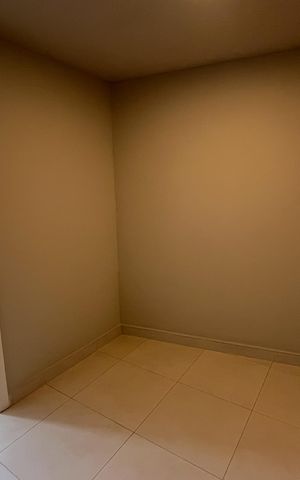 Casa à venda com 565m², 7 quartos e 3 vagasSuíte