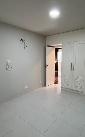 Casa à venda com 565m², 7 quartos e 3 vagasQuarto 2