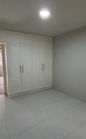 Casa à venda com 565m², 7 quartos e 3 vagasQuarto 2