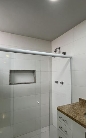 Casa à venda com 565m², 7 quartos e 3 vagasBanheiro Social