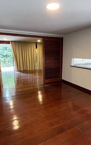 Casa à venda com 565m², 7 quartos e 3 vagasCopa