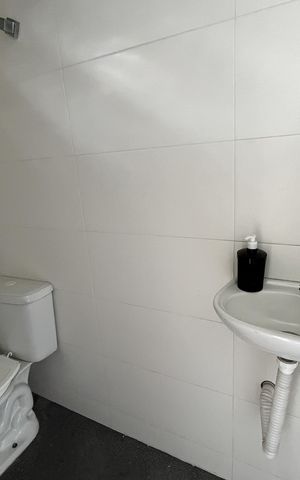 Casa à venda com 565m², 7 quartos e 3 vagasBanheiro da Piscina