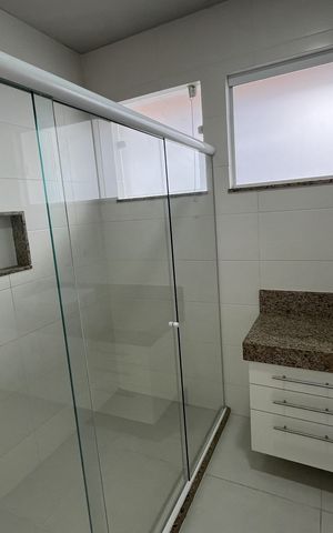 Casa à venda com 565m², 7 quartos e 3 vagasBanheiro da Suíte
