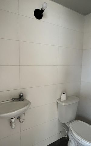 Casa à venda com 565m², 7 quartos e 3 vagasBanheiro da Piscina