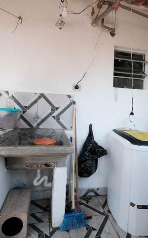 Casa à venda com 50m², 1 quarto e sem vagaÁrea de Serviço