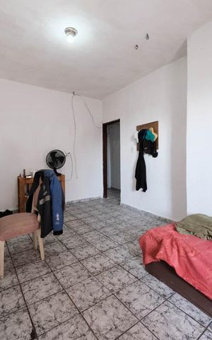 Casa à venda com 50m², 1 quarto e sem vagaQuarto