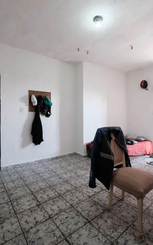 Casa à venda com 50m², 1 quarto e sem vagaQuarto