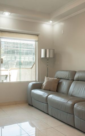 Casa à venda com 155m², 3 quartos e 2 vagasSala