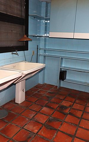 Casa para alugar com 338m², 5 quartos e 4 vagasBanheiro - Salão de festas