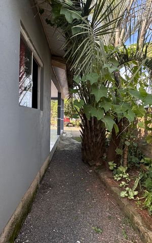 Casa à venda com 90m², 2 quartos e 2 vagas Casa à venda com 90m², 2 quartos e 2 vagasÁrea comum