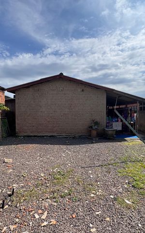 Casa à venda com 90m², 2 quartos e 2 vagas Casa à venda com 90m², 2 quartos e 2 vagasÁrea comum