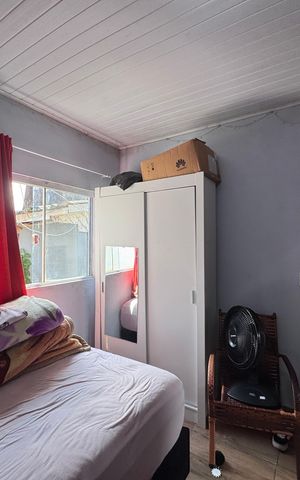 Casa à venda com 90m², 2 quartos e 2 vagas Casa à venda com 90m², 2 quartos e 2 vagasQuarto 2