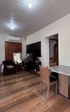 Casa à venda com 90m², 2 quartos e 2 vagas Casa à venda com 90m², 2 quartos e 2 vagasSala/Cozinha