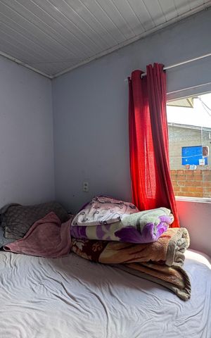 Casa à venda com 90m², 2 quartos e 2 vagas Casa à venda com 90m², 2 quartos e 2 vagasQuarto 2