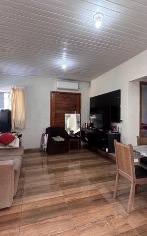 Casa à venda com 90m², 2 quartos e 2 vagas Casa à venda com 90m², 2 quartos e 2 vagasSala/Cozinha