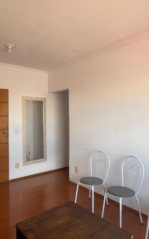 Apartamento à venda com 80m², 2 quartos e 1 vagaSala