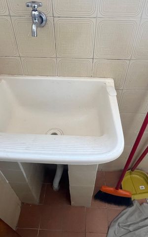 Apartamento à venda com 80m², 2 quartos e 1 vagaÁrea de Serviço