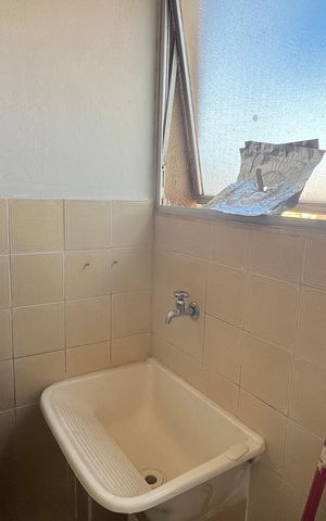 Apartamento à venda com 80m², 2 quartos e 1 vagaÁrea de Serviço