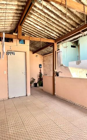 Casa à venda com 100m², 4 quartos e 1 vaga Casa à venda com 100m², 4 quartos e 1 vagaChurrasqueira
