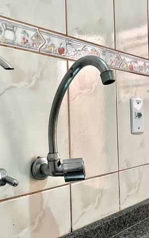 Casa à venda com 100m², 4 quartos e 1 vaga Casa à venda com 100m², 4 quartos e 1 vagaEdícula