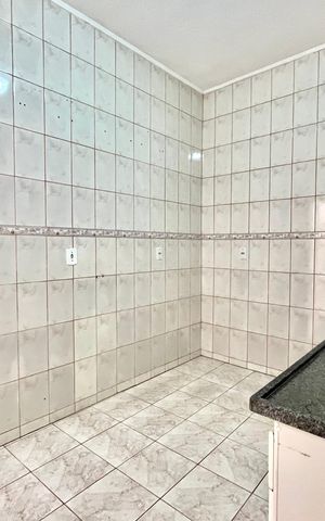 Casa à venda com 100m², 4 quartos e 1 vaga Casa à venda com 100m², 4 quartos e 1 vagaEdícula