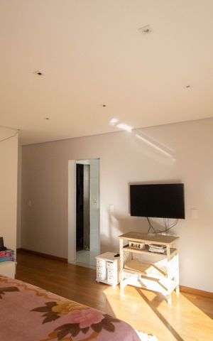 Casa para alugar com 550m², 4 quartos e 8 vagas Casa para alugar com 550m², 4 quartos e 8 vagasSuíte 1
