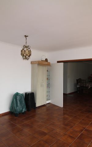 Casa à venda com 316m², 6 quartos e 2 vagasSala 2