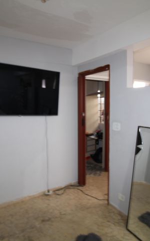 Casa à venda com 316m², 6 quartos e 2 vagasCasa 3 - Quarto 1