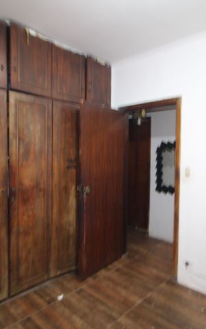 Casa à venda com 316m², 6 quartos e 2 vagasQuarto 2