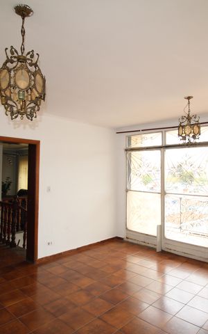 Casa à venda com 316m², 6 quartos e 2 vagasSala 2