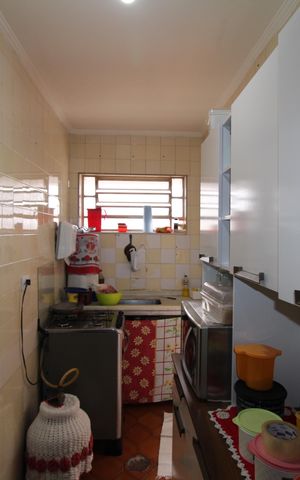 Casa à venda com 316m², 6 quartos e 2 vagasCasa 2 - Cozinha