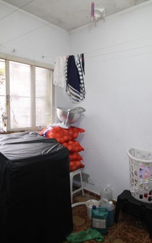 Casa à venda com 316m², 6 quartos e 2 vagasÁrea de Serviço