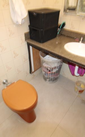 Casa à venda com 316m², 6 quartos e 2 vagasBanheiro Social