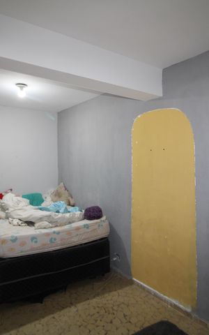 Casa à venda com 316m², 6 quartos e 2 vagasCasa 3 - Quarto 1