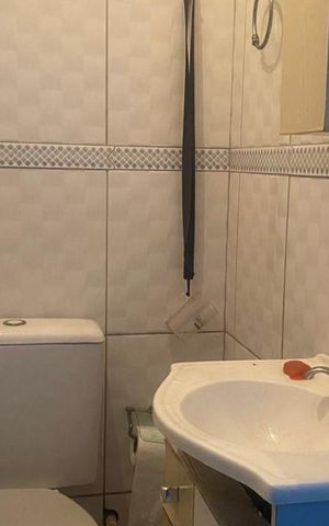 Casa à venda com 160m², 7 quartos e 1 vaga Casa à venda com 160m², 7 quartos e 1 vagaBanheiro 2