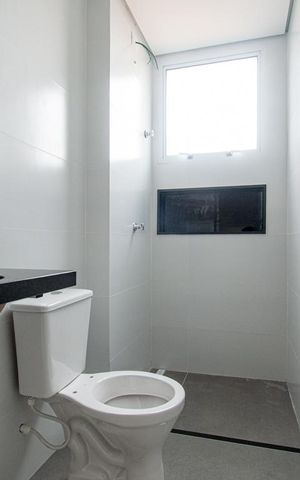 Apartamento à venda com 156m², 2 quartos e 3 vagas Apartamento à venda com 156m², 2 quartos e 3 vagasBanheiro da Suíte