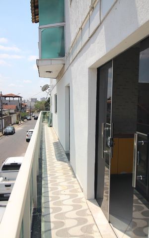 Apartamento à venda com 200m², 3 quartos e 2 vagasVaranda
